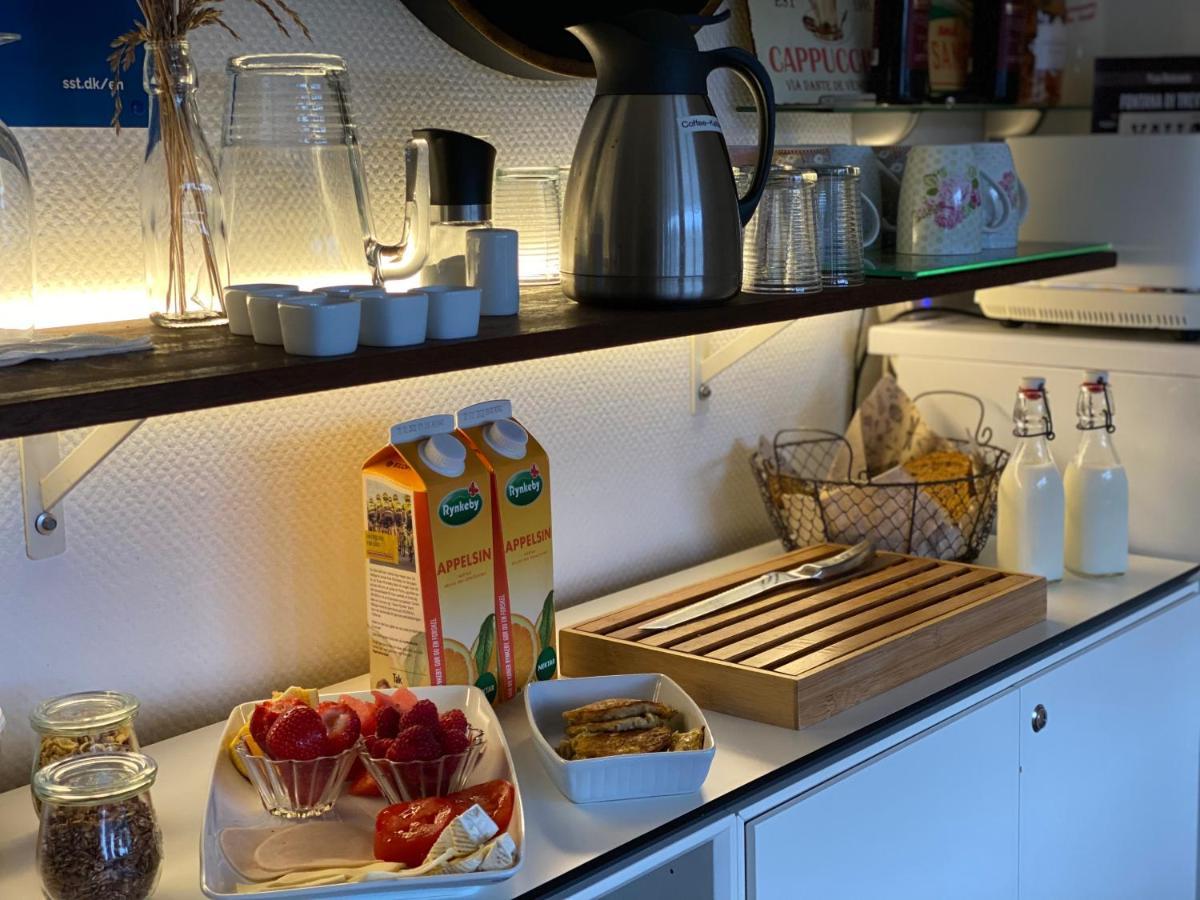 Piccobello Bed & Breakfast Valloby Koge Ngoại thất bức ảnh