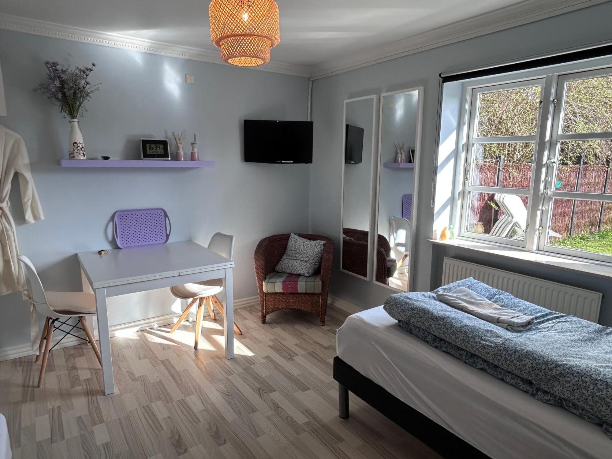 Piccobello Bed & Breakfast Valloby Koge Ngoại thất bức ảnh